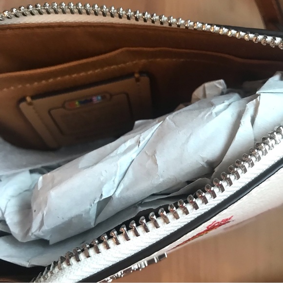 🌈 Coach Nolita 19 With Rainbow Print - Picture 9 of 12